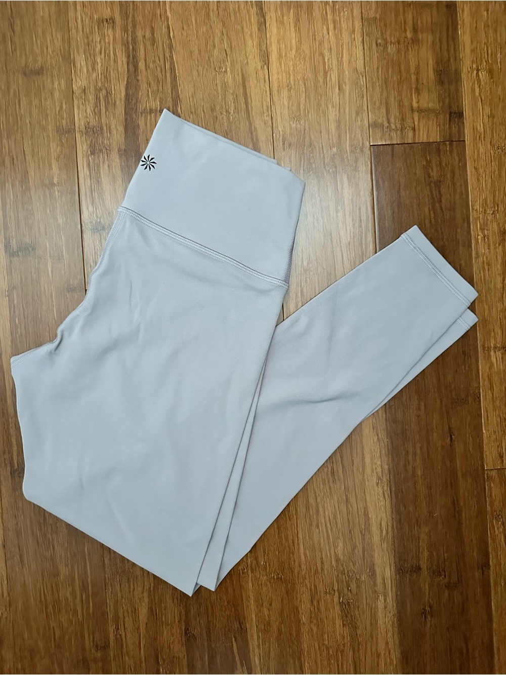 Athleta transcend tight Leggings